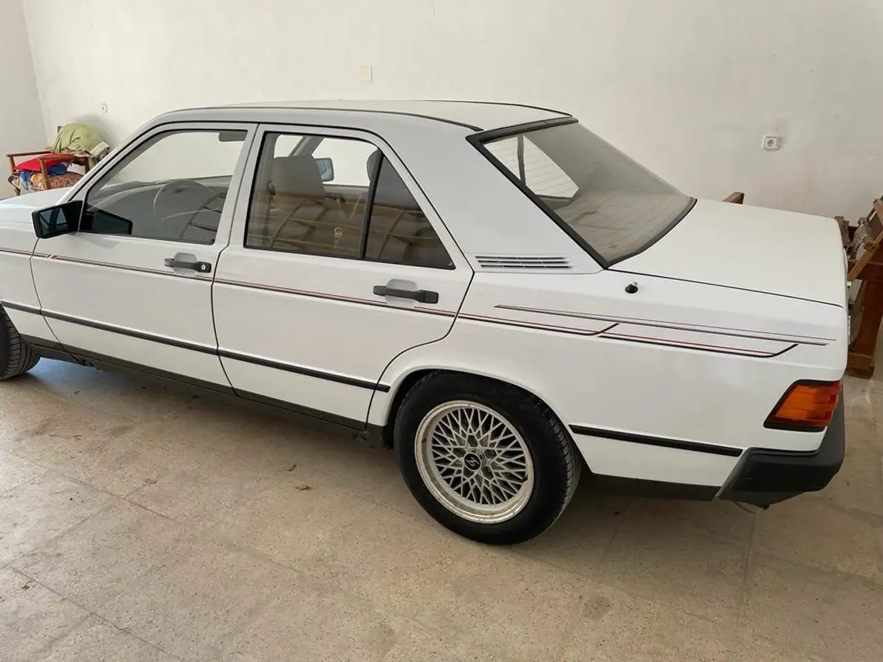 Daimler Benz 190 E, foto 3