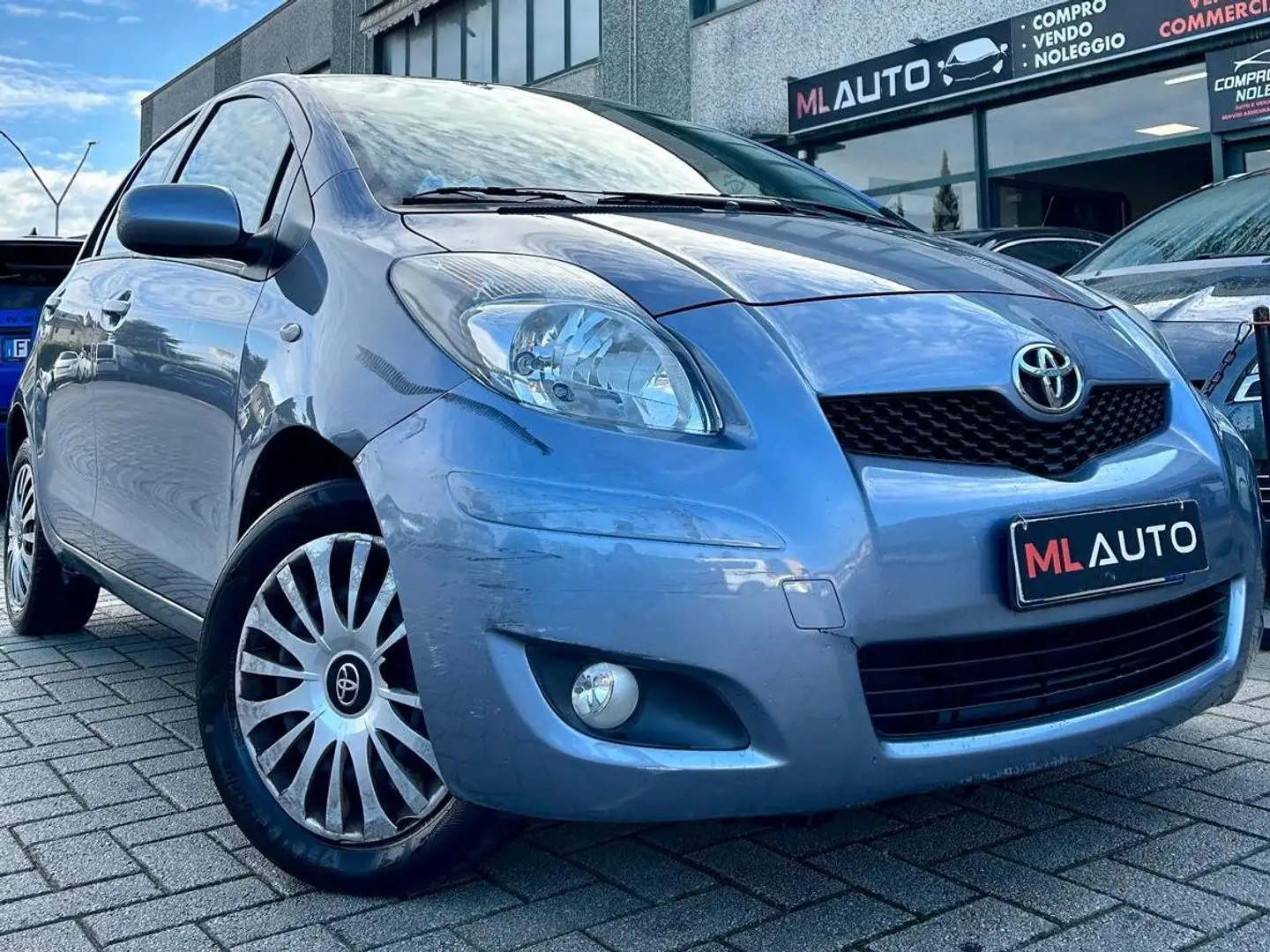 Toyota Yaris Yaris II 2005 5p 1.3 (dual) Sol c/vsc+trc Grigio - 1