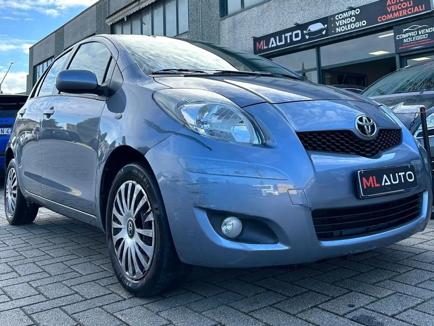 Toyota Yaris Yaris II 2005 5p 1.3 (dual) Sol c/vsc+trc Grigio - 2