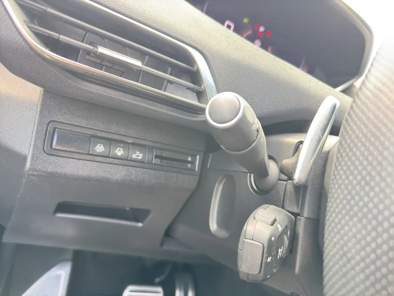 Peugeot 3008 GT PT130 EAT8 Schiebedach Kamera ACC PDC SH, миниатюра 16