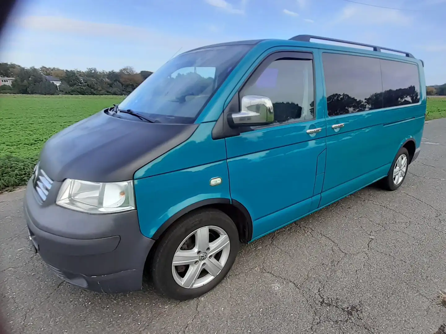 Volkswagen T5 Lang, Autom., LPG&Benzin ,Klima, TÜV-NEU Grün - 2