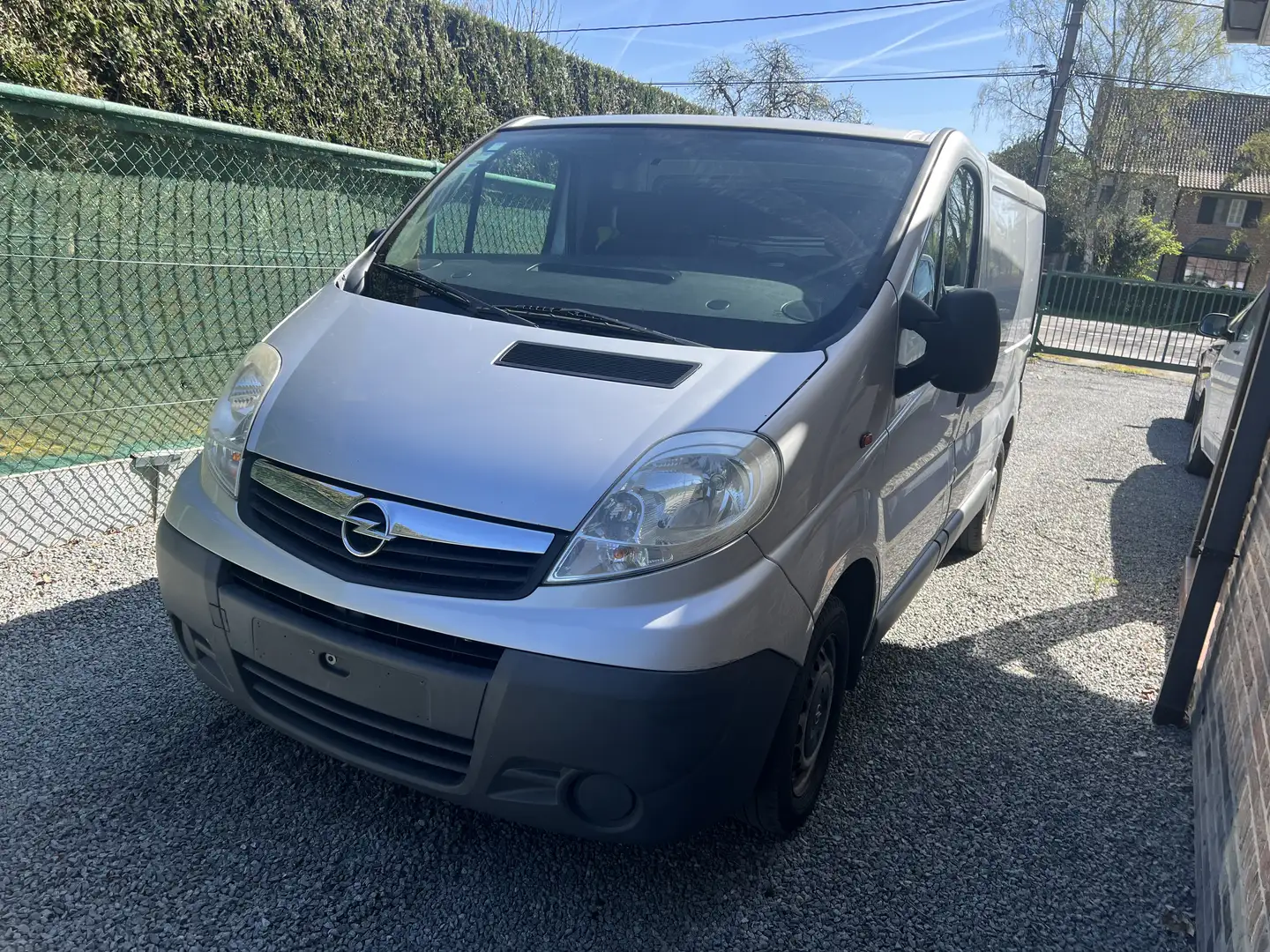 Opel Vivaro 2.0 CDTI L1h1  airco 3pl ventilatie laadruimte Argent - 2