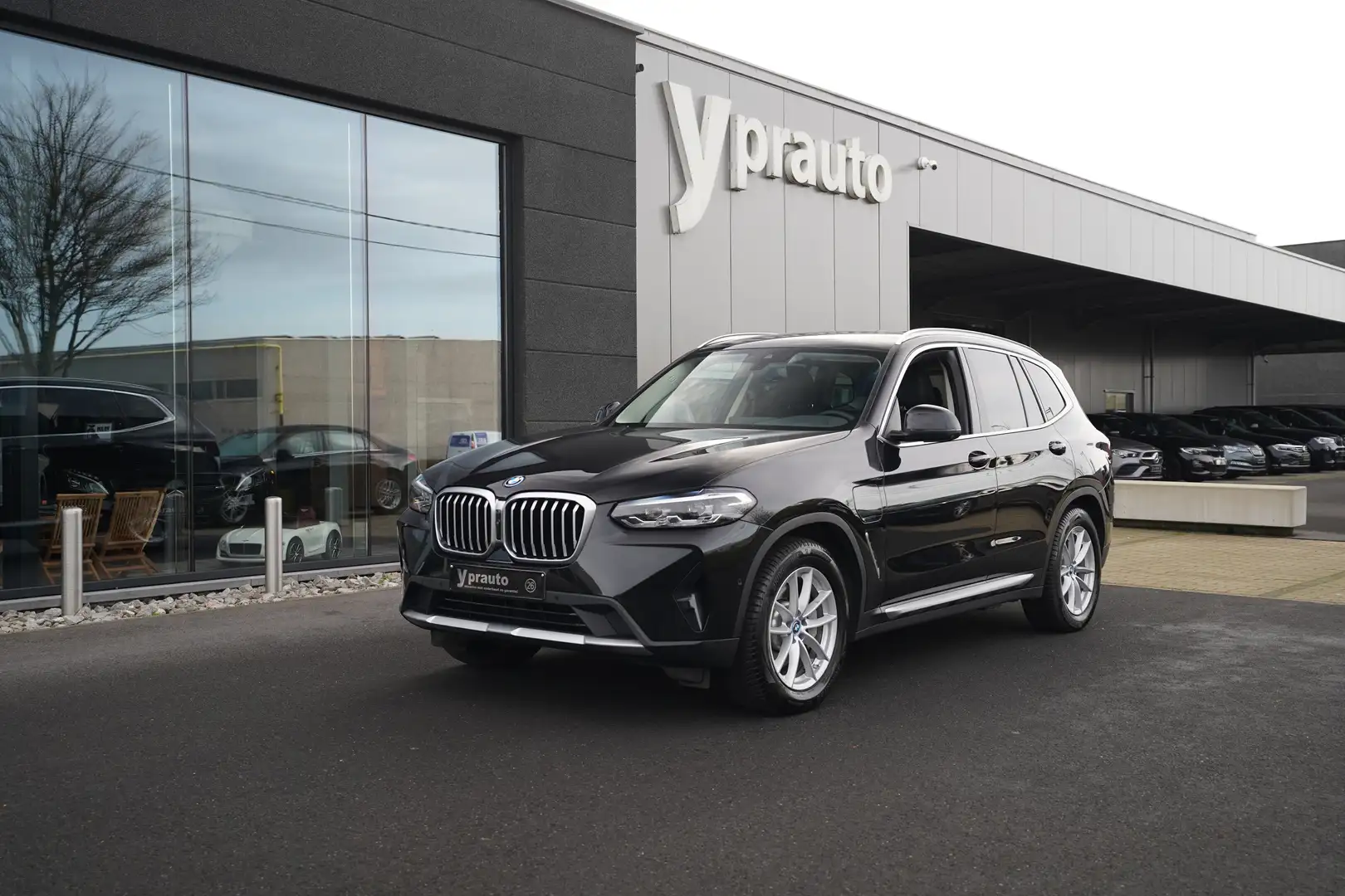 BMW X3 X3 xDrive30e Aut. Navi AppleCarplay Cruise Camera Black - 1