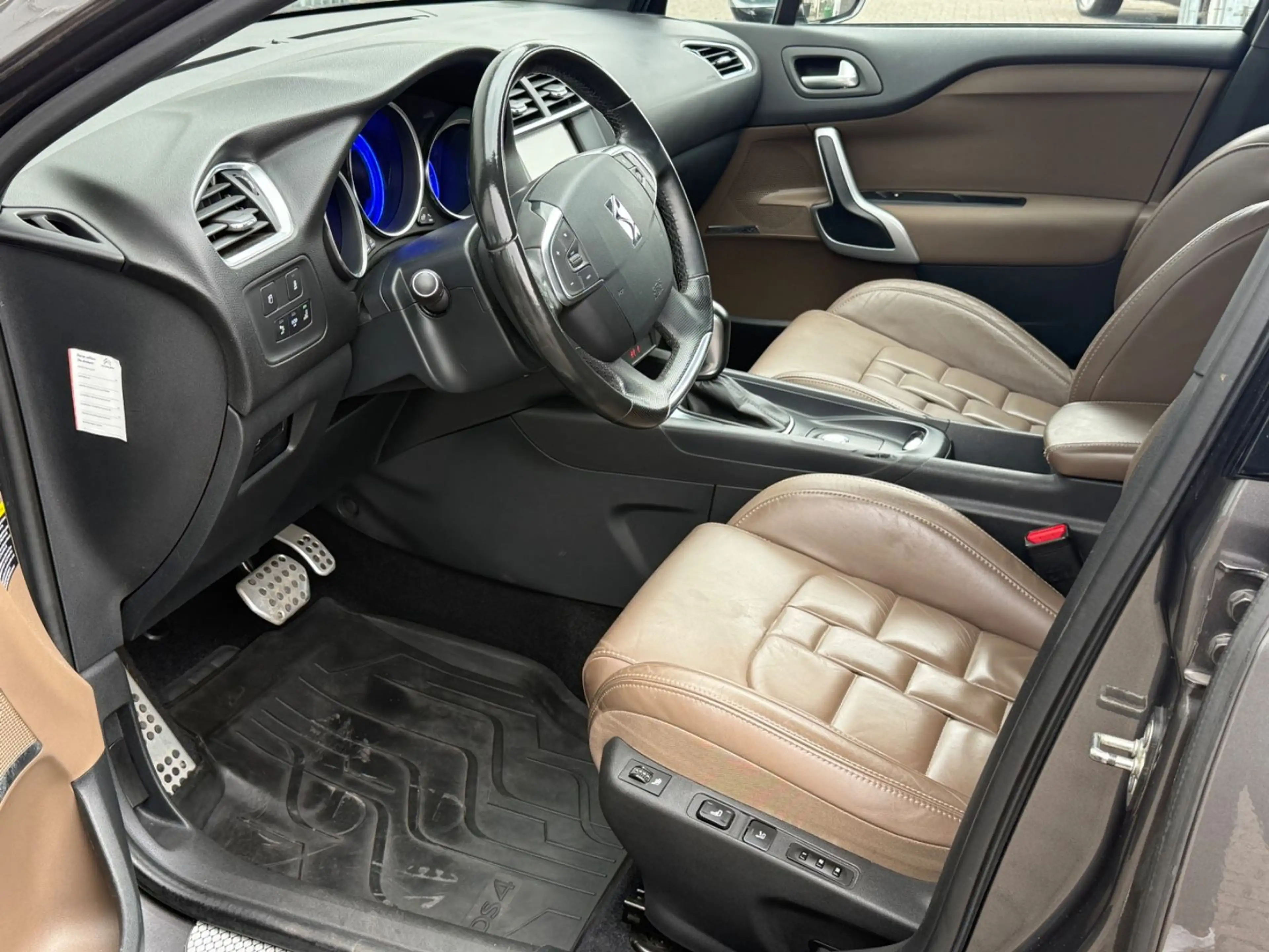 DS Automobiles DS 4 Aut.Navi Leder Massage LED.s Totw.Spurhlt. — photo 7