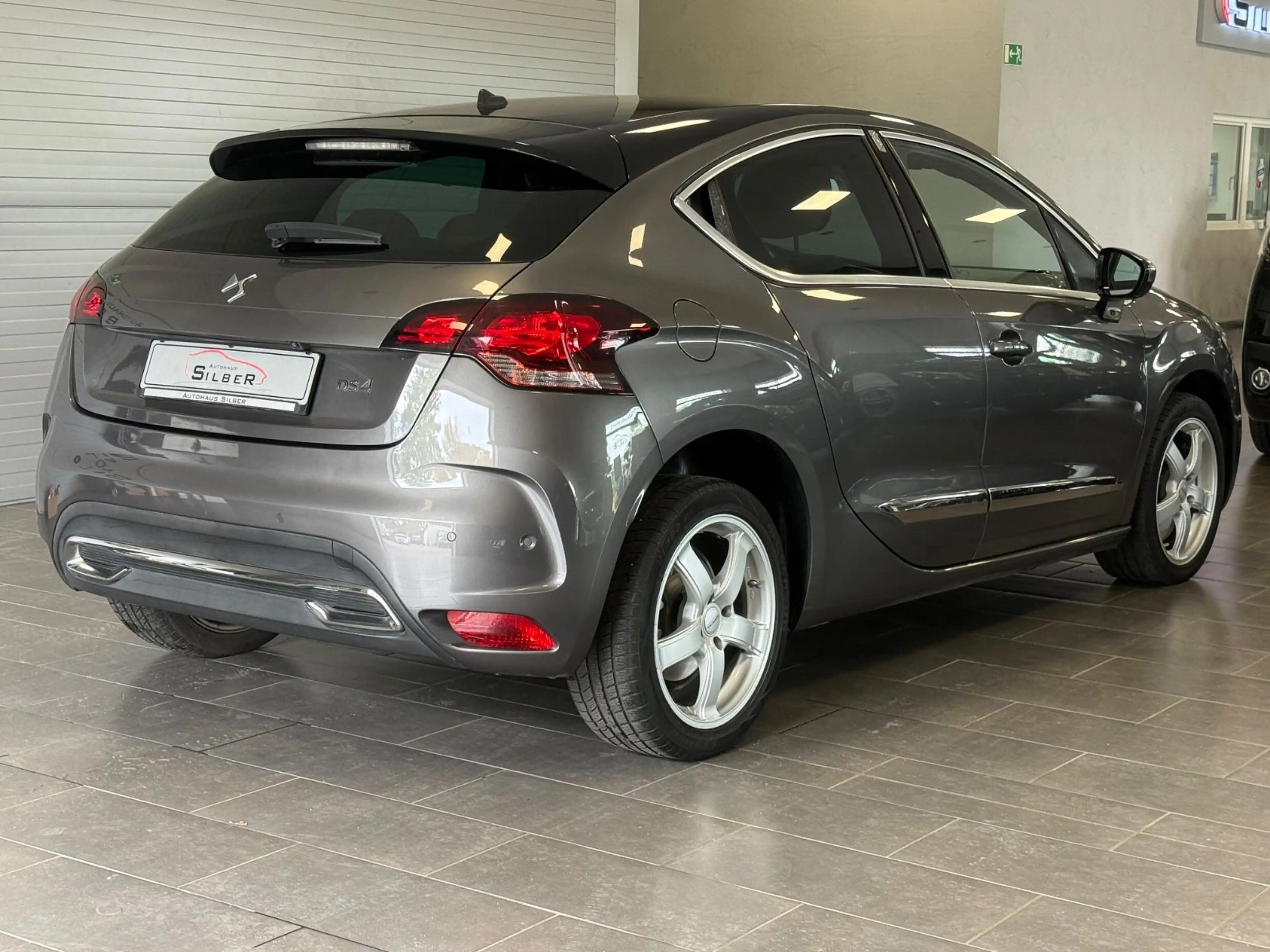 DS Automobiles DS 4 Aut.Navi Leder Massage LED.s Totw.Spurhlt. — photo 4