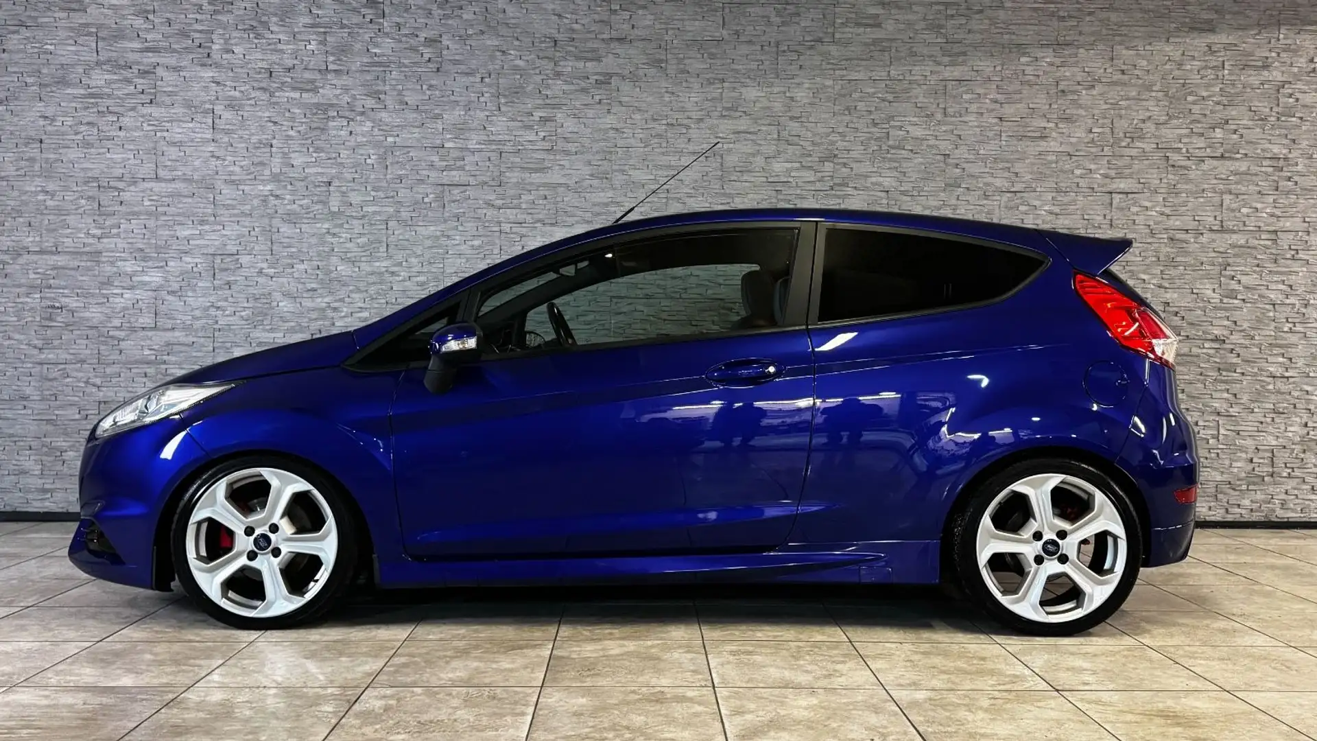 Ford Fiesta 1,6 ST Leder-Sport-Paket *LED*KAMERA*SHZ! Blue - 2