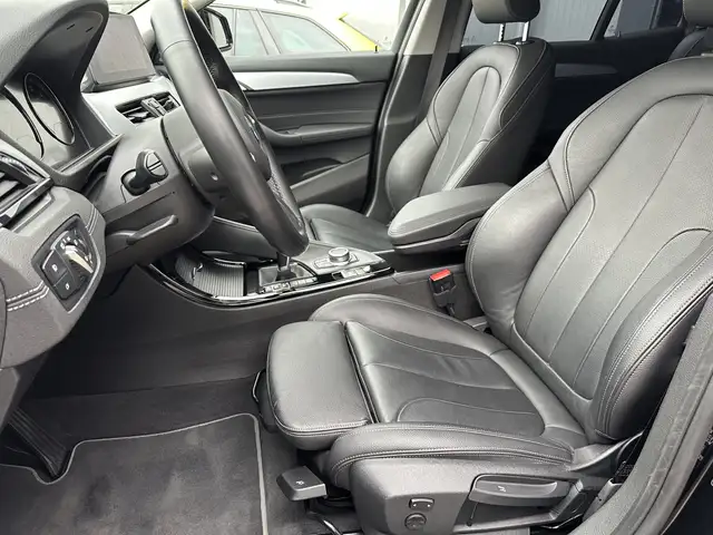 BMW X2 view 12