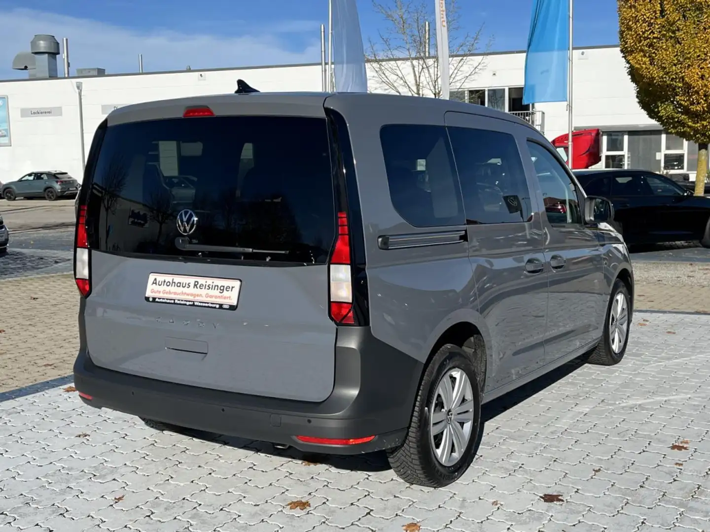 Volkswagen Caddy Kombi 1.5 TSI (APPConnect,,RearView,Sitzh.) Klima Gris - 2