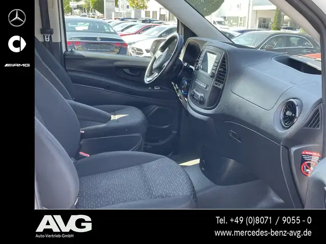 Mercedes-Benz Vito view 10