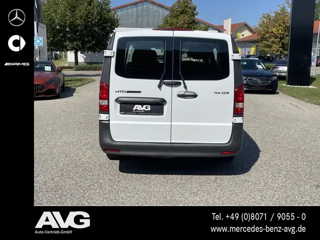 Mercedes-Benz Vito view 6