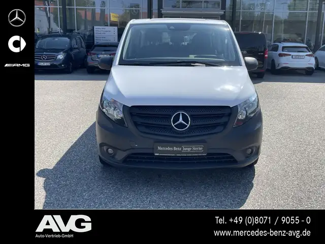 Mercedes-Benz Vito view 5