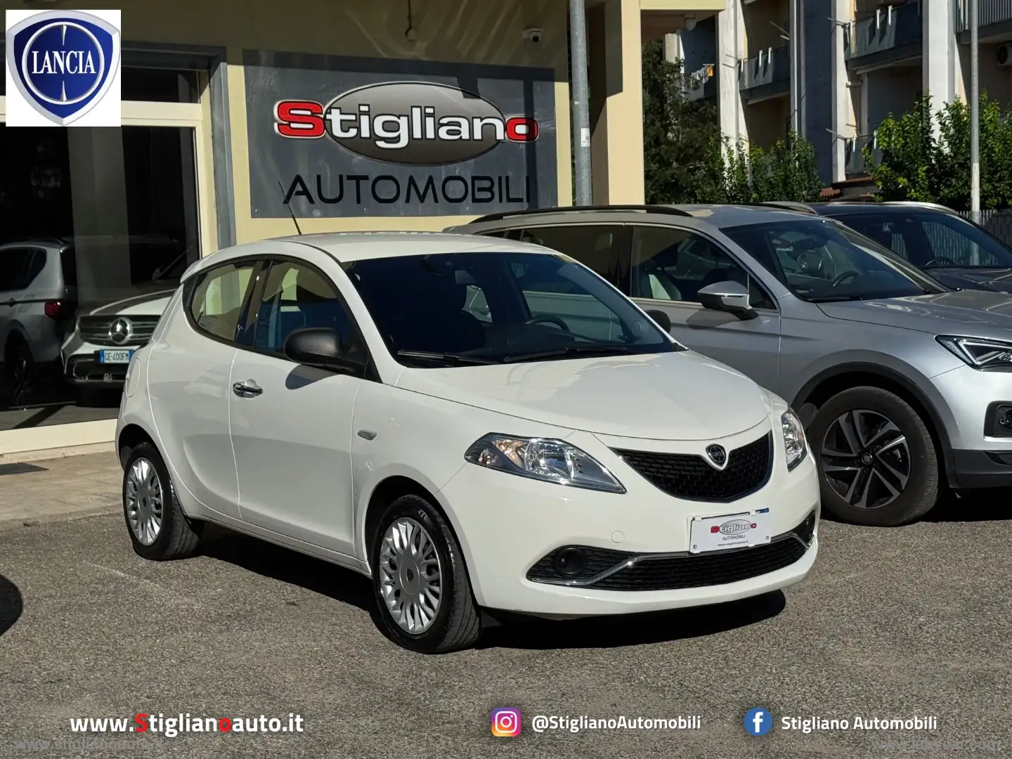 Lancia Ypsilon 1.2 69 CV 5p. Silver Bianco - 1