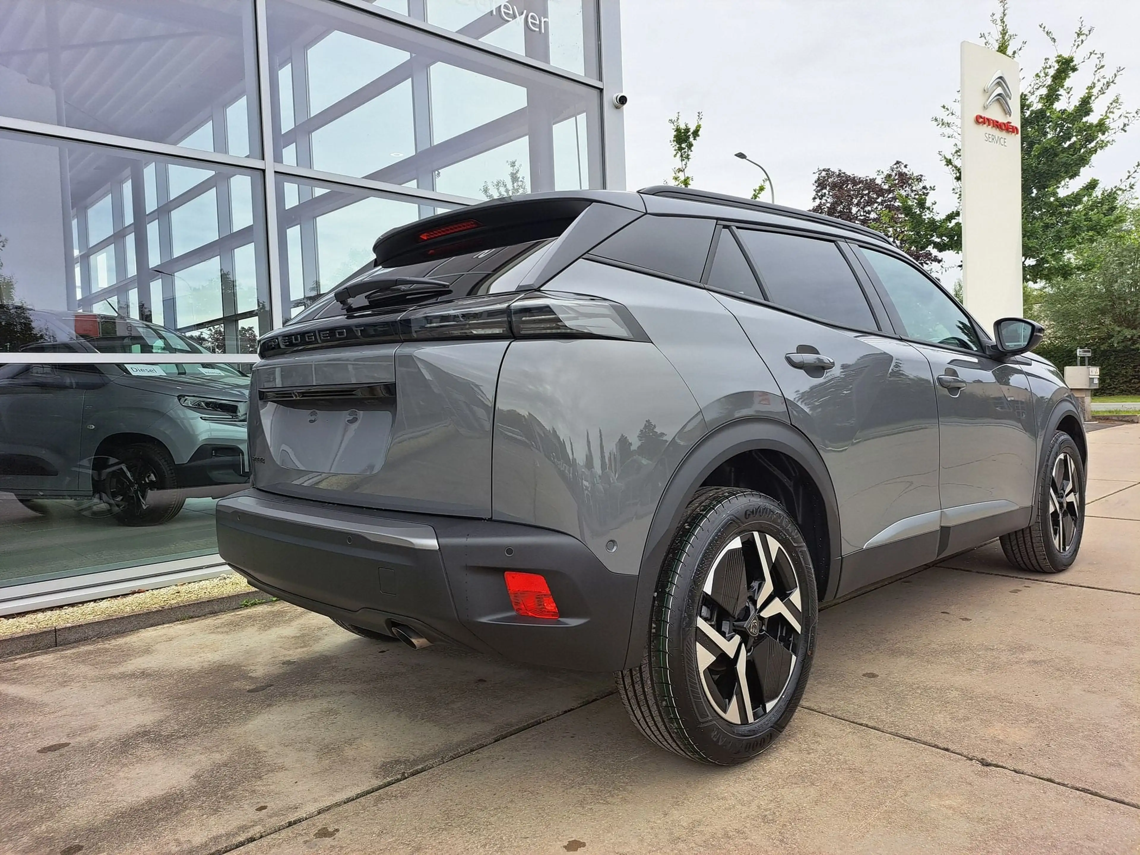 Peugeot 2008 2008 TURBO 100 ALLURE — photo 6