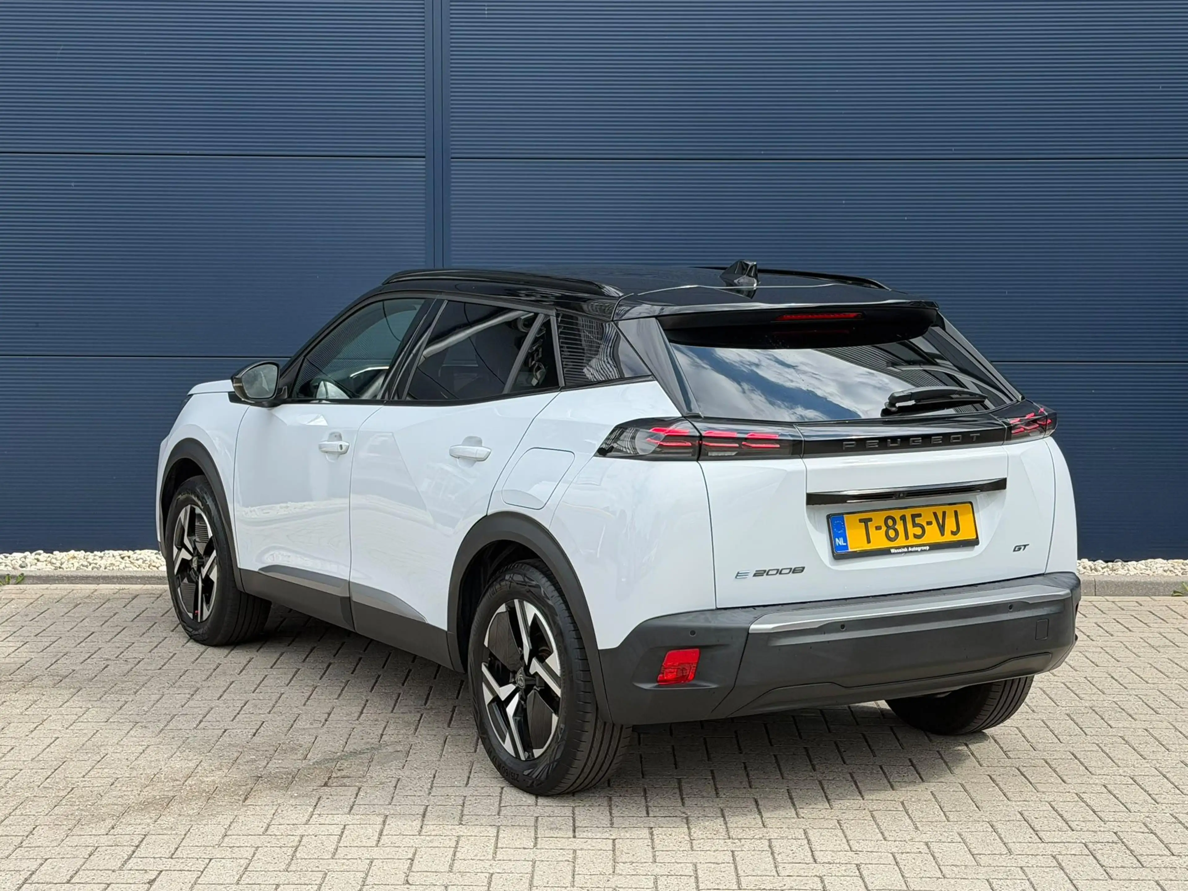 Peugeot e-2008 EV GT First Edition 54 kWh | Navigatie | Apple Car — photo 7