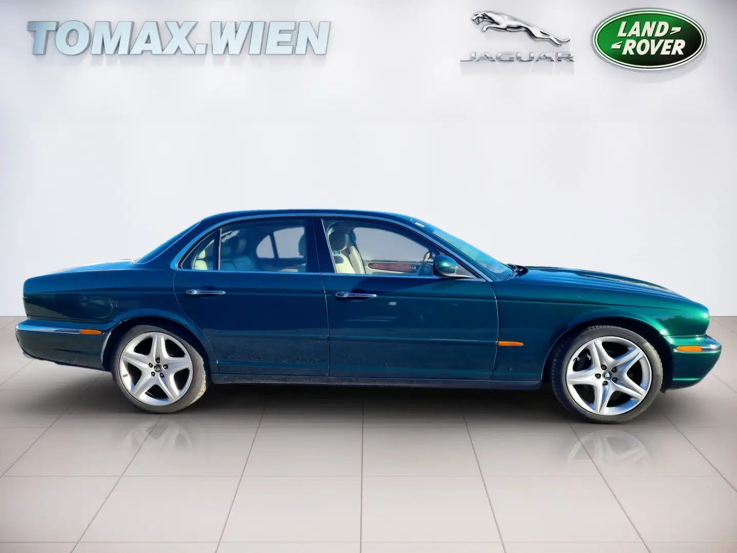 Jaguar XJ8 4,2 Executive Zelená - 2