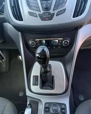 Ford C-Max view 9