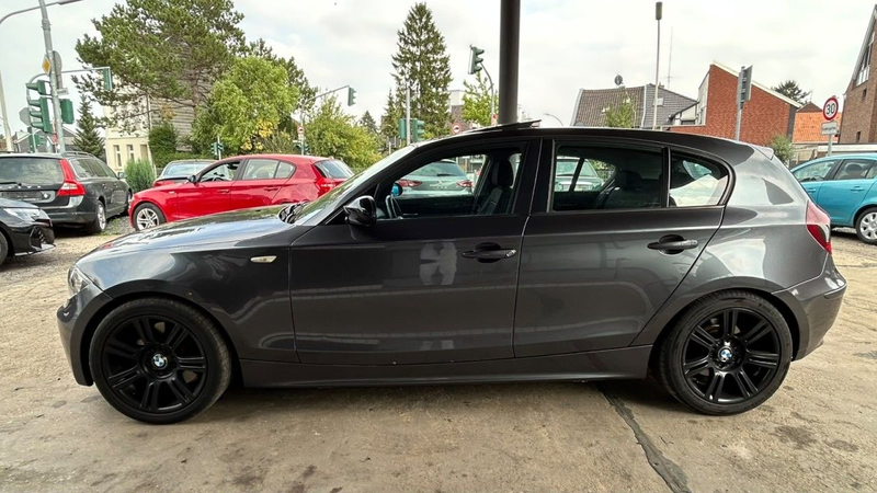 BMW 130 1 Limousine 130 i*Schiebedach*Shz*Navi*Alus*Tüv* — photo 2