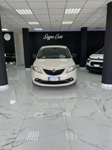 Lancia Ypsilon Ypsilon III 2015 1.2 Gold ecochic Gpl 69cv