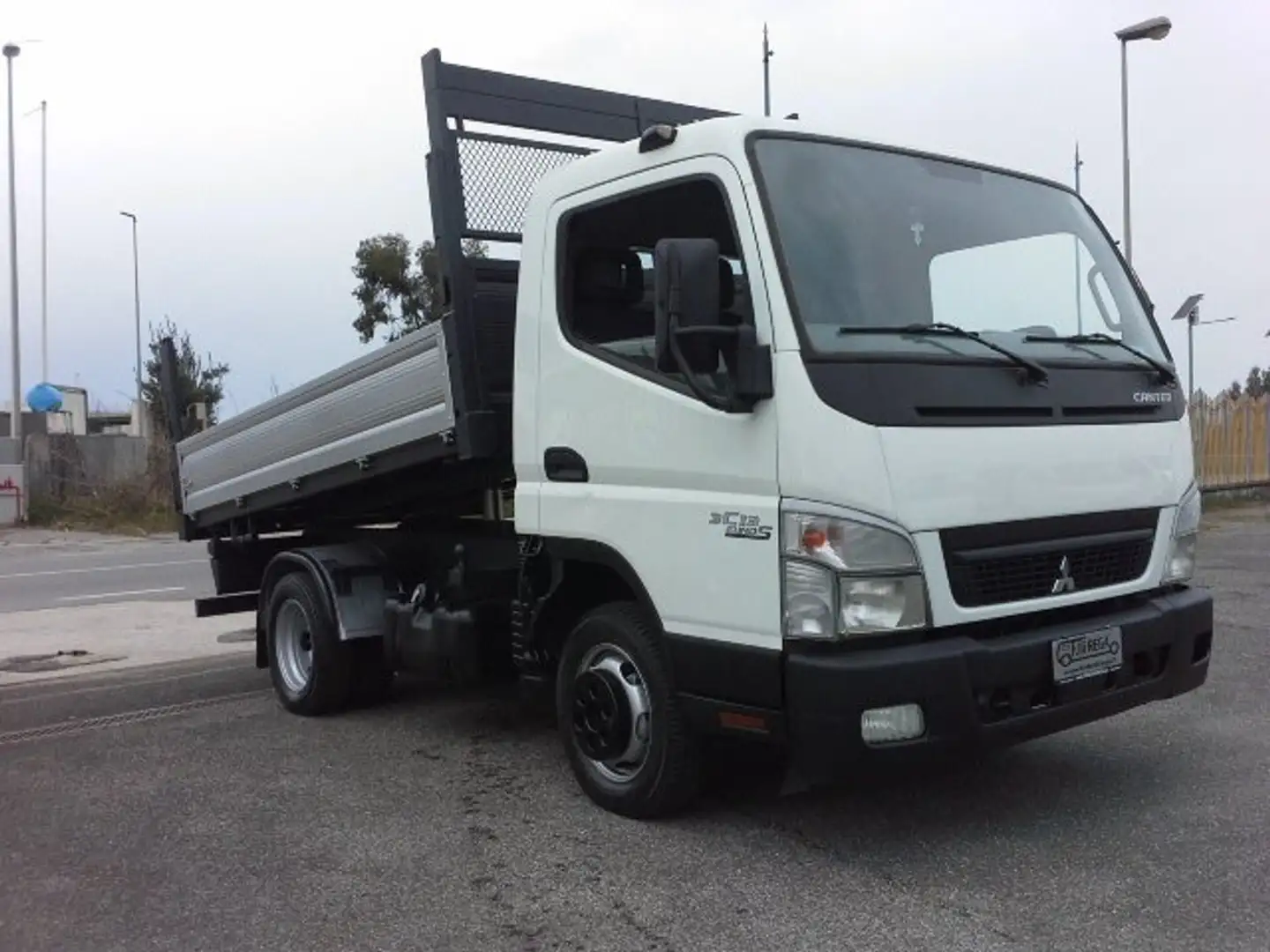 Nissan Cabstar 35.13 3.0 hpi con cassone ribaltabile trilaterale Bianco - 2