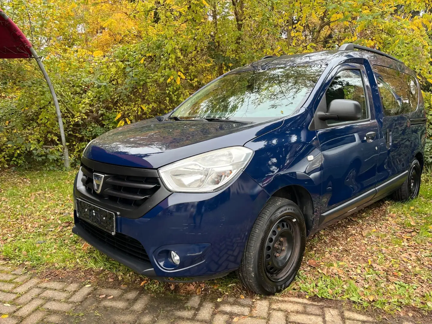 Dacia Dokker Ambiance Blau - 2