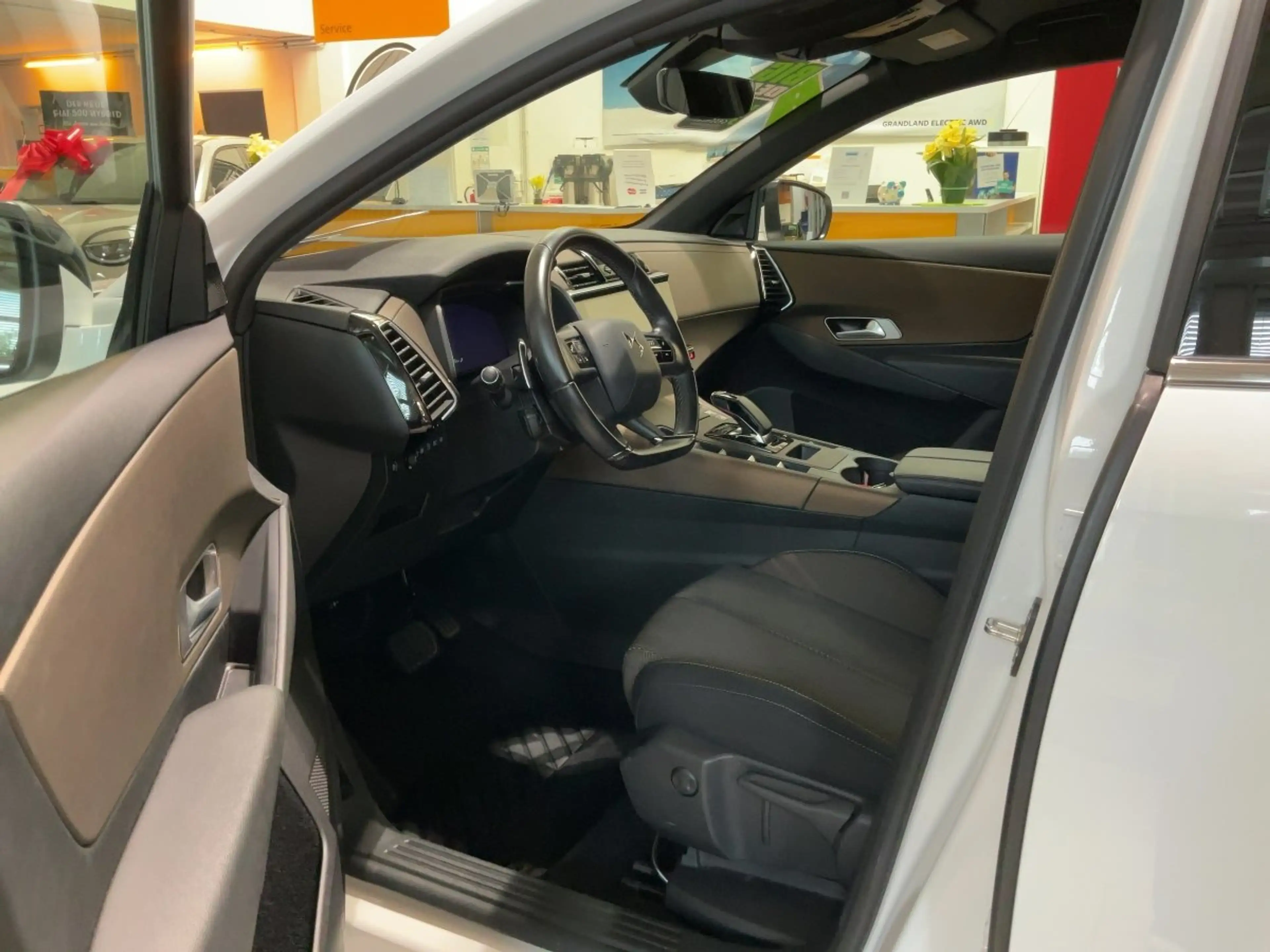 DS Automobiles DS 7 225 S&S 4x2 E-Tense W Bastille + LED+KlimaA — photo 9