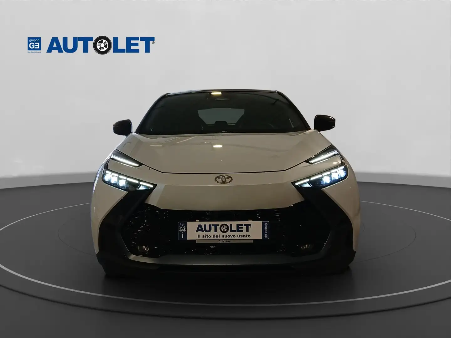 Toyota C-HR C-HR II 2023 2.0 hev Lounge fwd e-cvt Weiß - 2