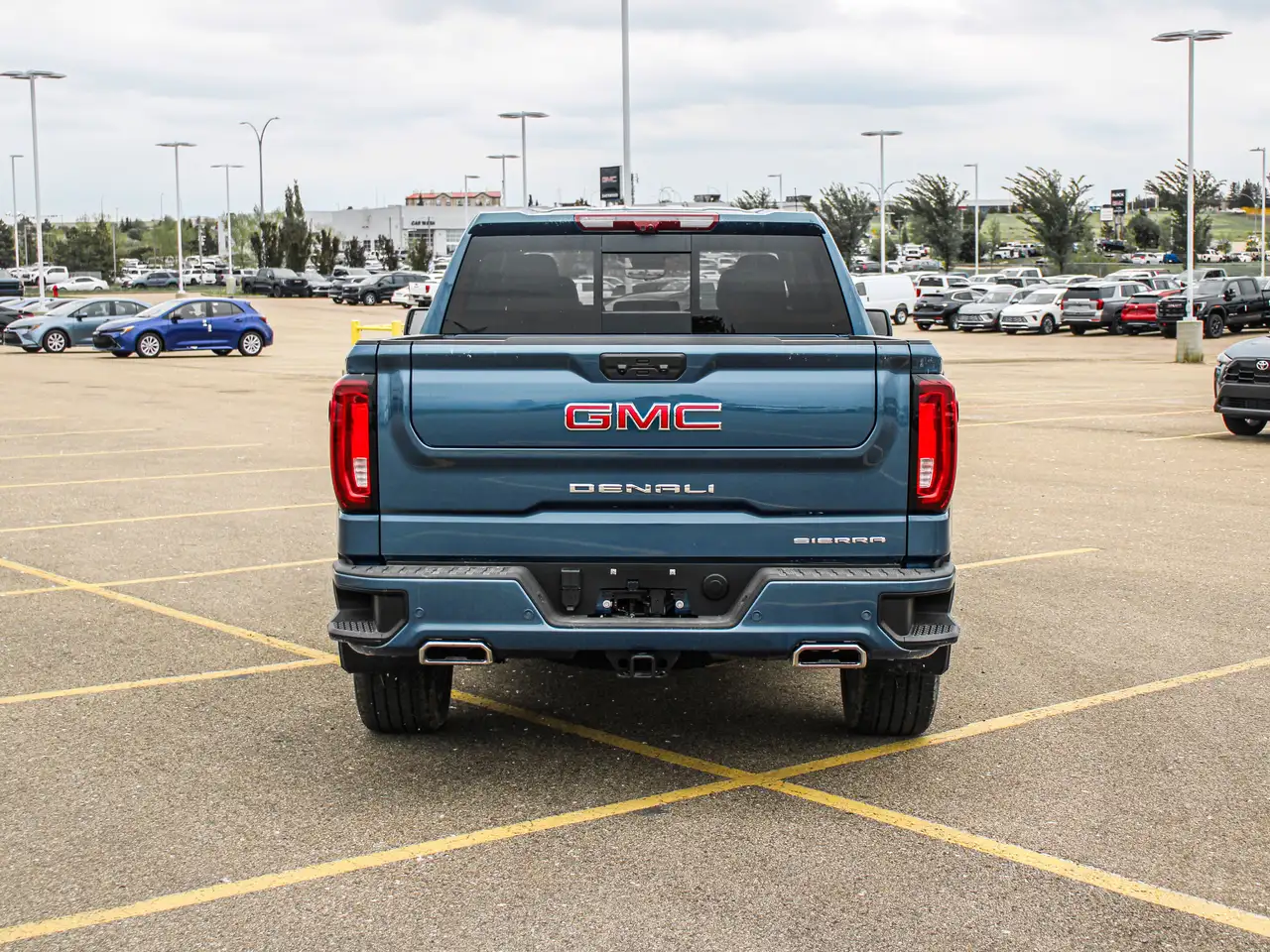 GMC Sierra 1500 снимка GMC Sierra 1500