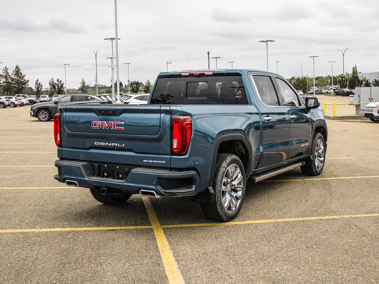 GMC Sierra 1500 снимка GMC Sierra 1500