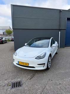 Tesla Model 3 Standard RWD Plus 60 kWh