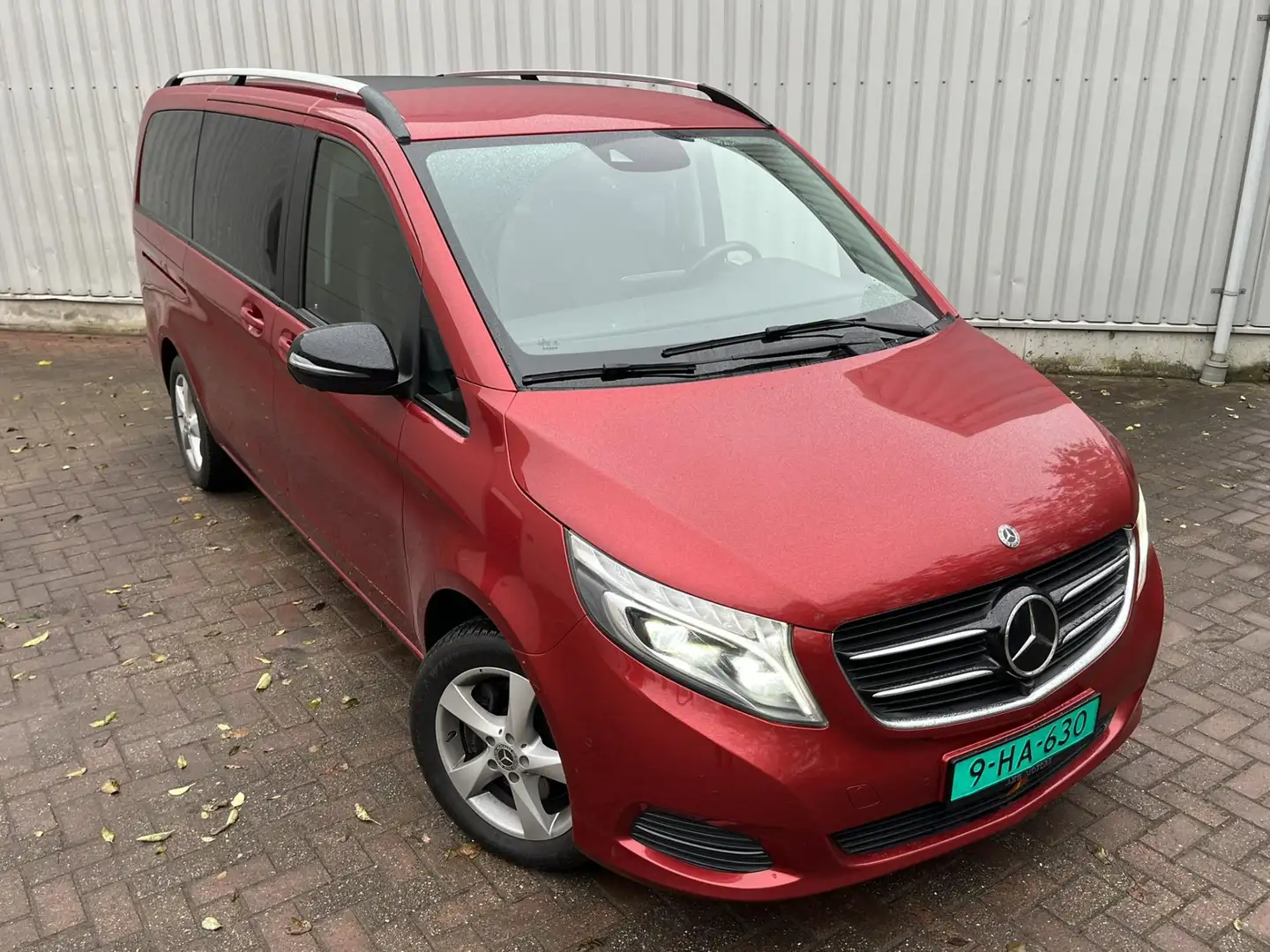 Mercedes-Benz V 250 250d 4-MATIC Lang Distronic Panodak Rot - 2
