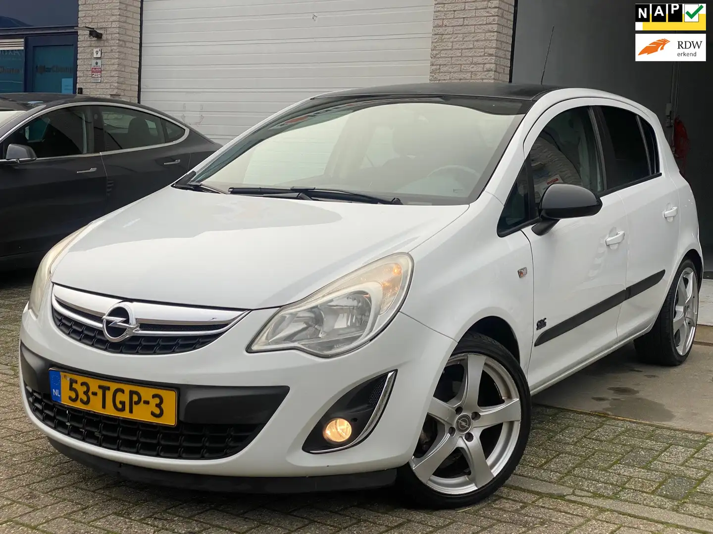 Opel Corsa 1.2-16V Cosmo/ OPC pakket/nap/dealeronderhouden/1j Blanc - 1