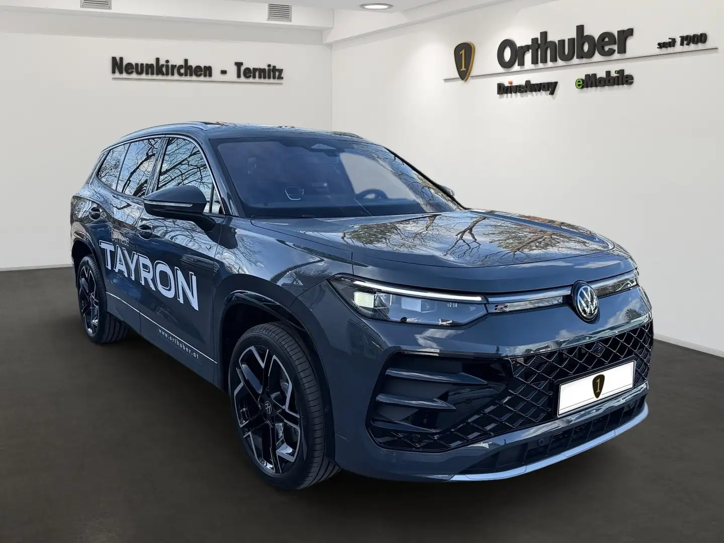 Volkswagen Tayron Sport TDI 4MOTION DSG Grijs - 2