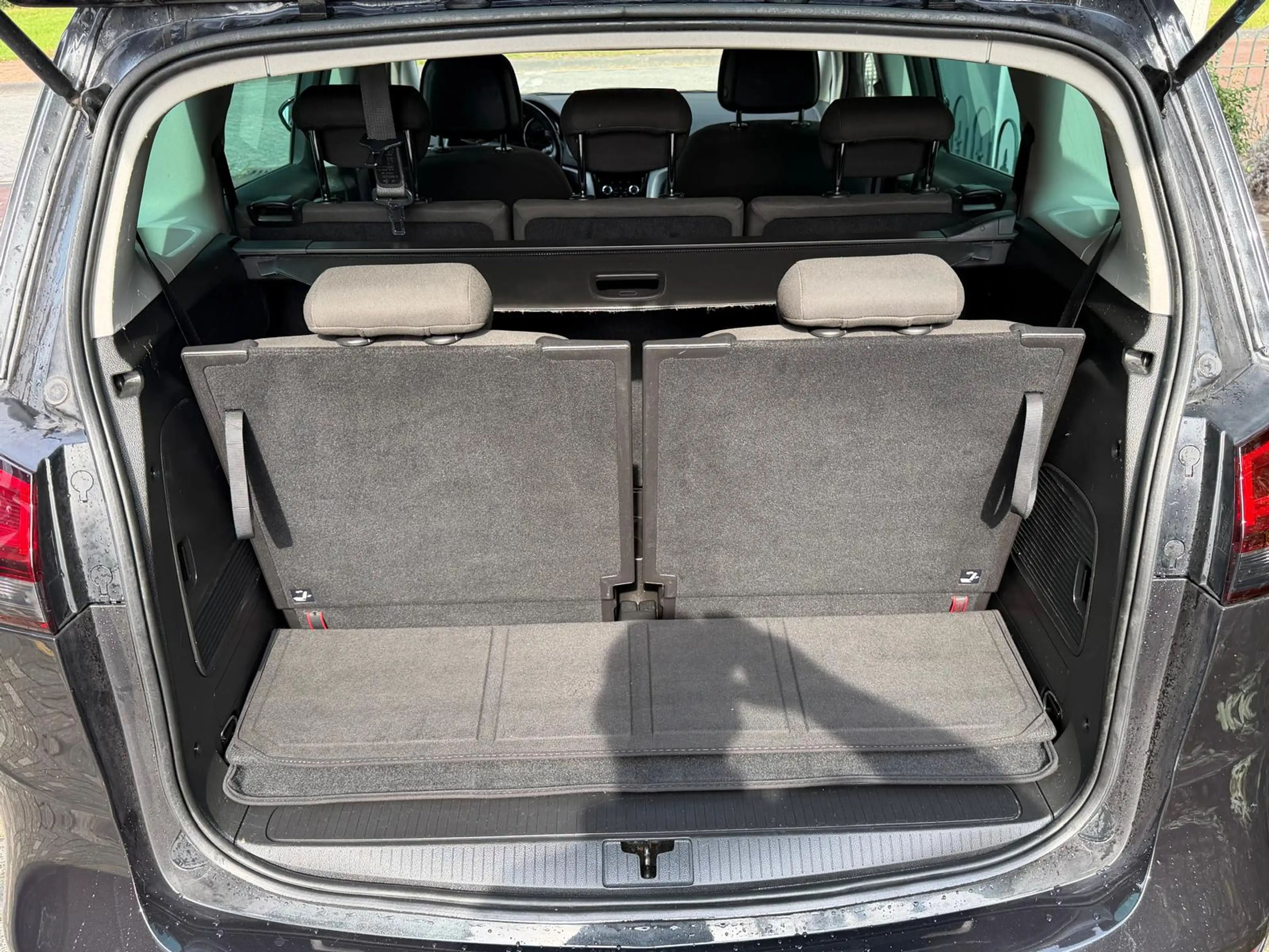 Opel Zafira Tourer 1.4 Edition 7p. — photo 39