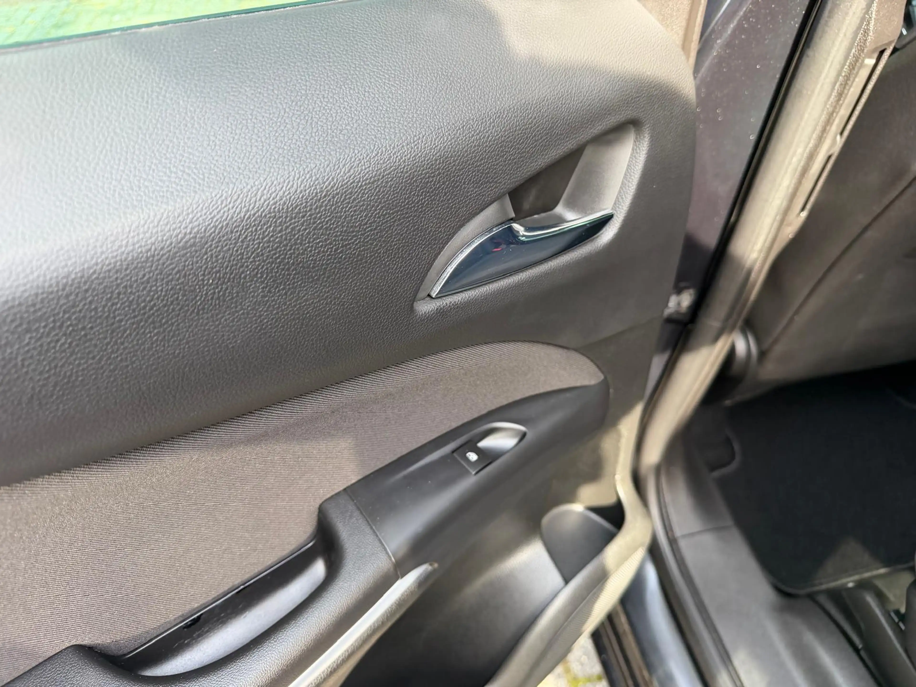 Opel Zafira Tourer 1.4 Edition 7p. — photo 37
