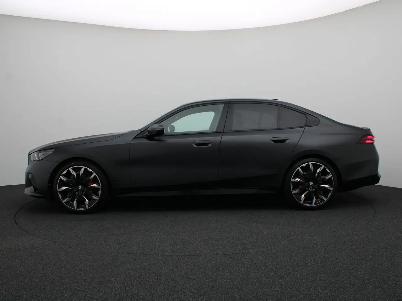 BMW i5 2026