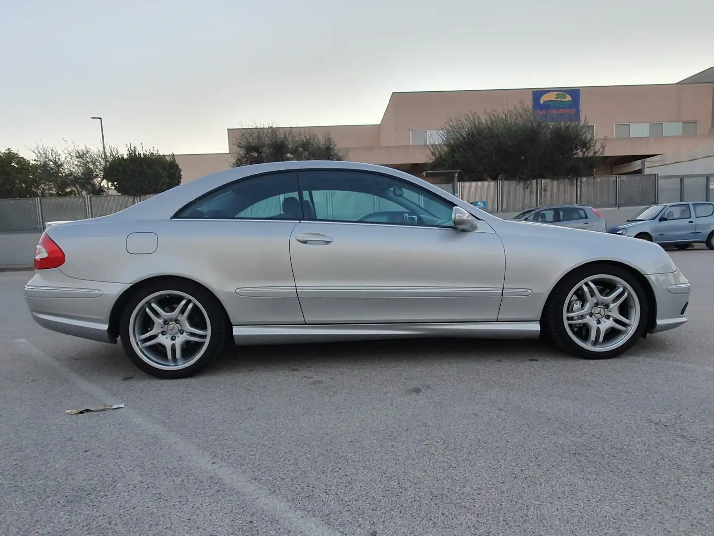 Mercedes-Benz CLK 55 AMG Coupe Silver - 1