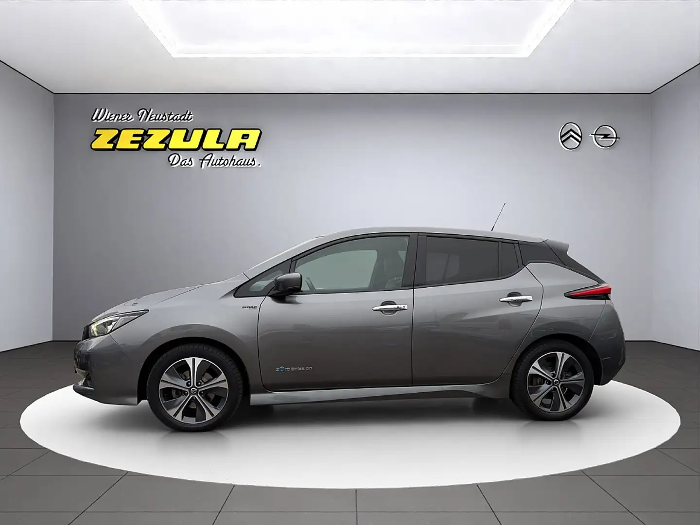 Nissan Leaf Tekna 40kWh Grau - 2