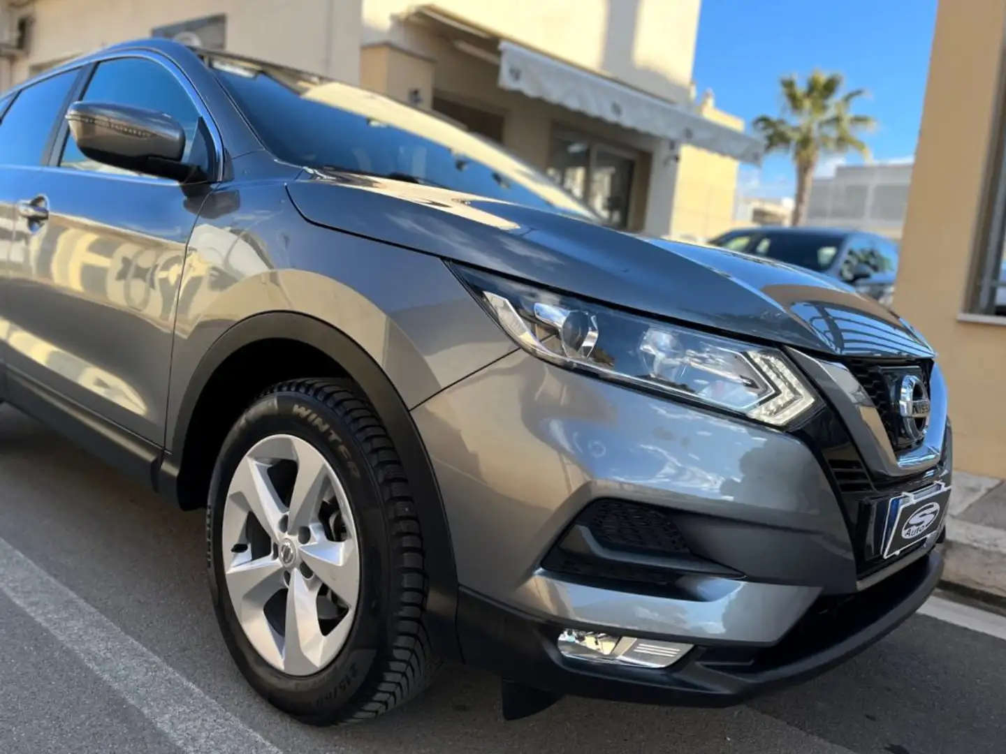 Nissan Qashqai 1.6 dCi Aut.*NAVI RETROCAM* Grigio - 2