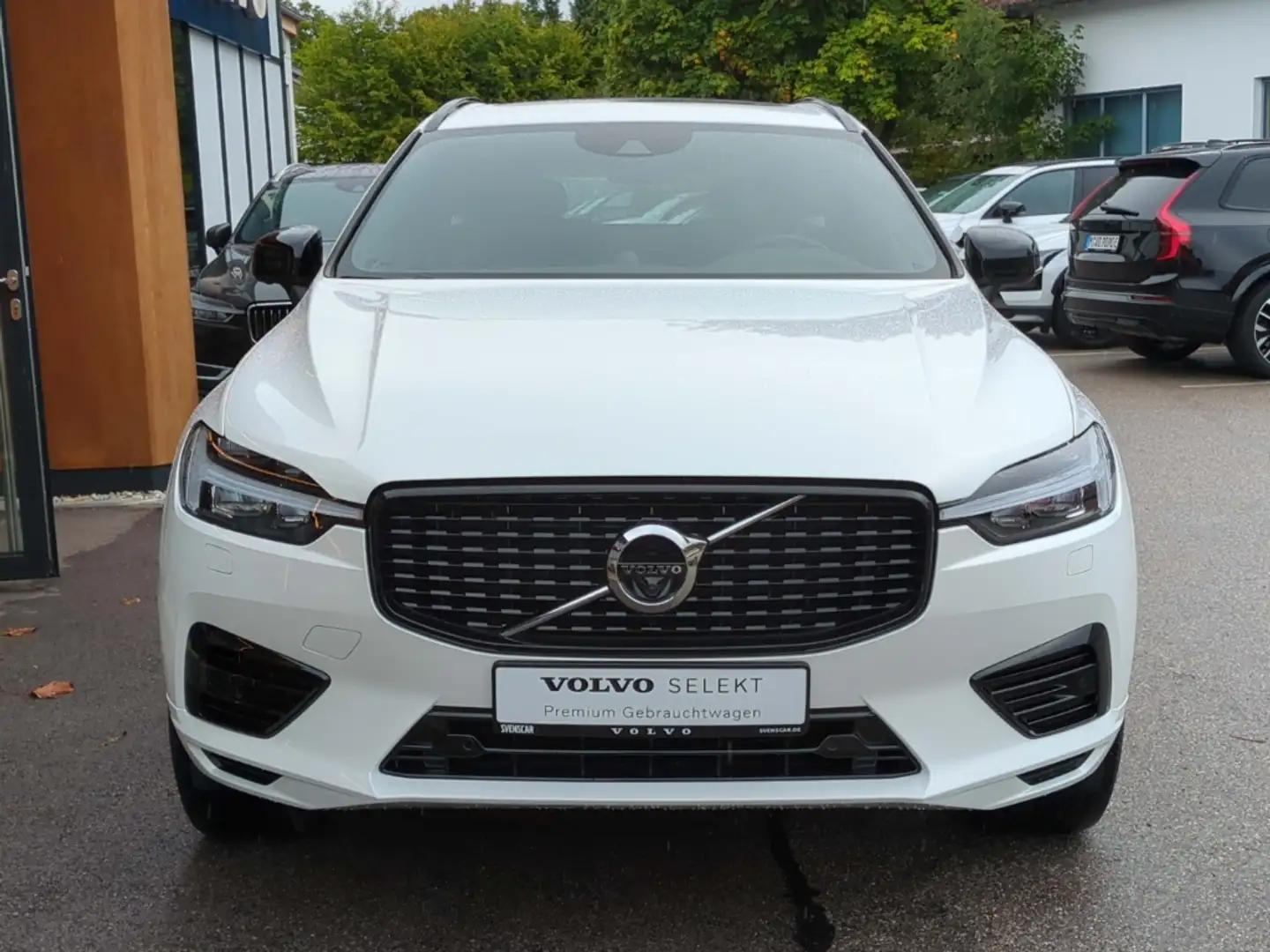Volvo XC60 R Design Recharge Plug-In Hybrid AWD T8 Twin Engin Weiß - 2