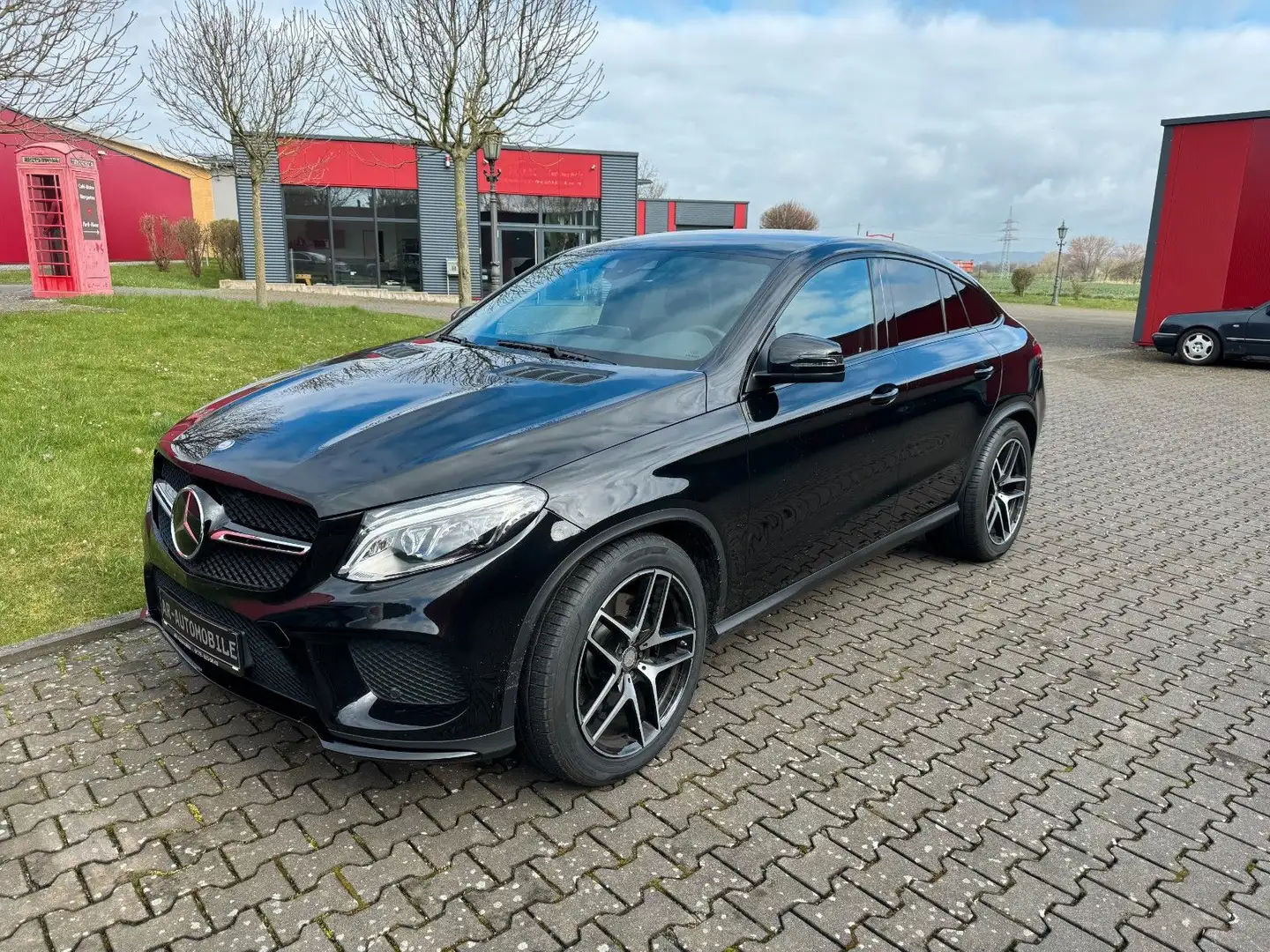 Mercedes-Benz GLE 400 Coupe AMG-LINE LED AHK NIght-P Distronic Nero - 1