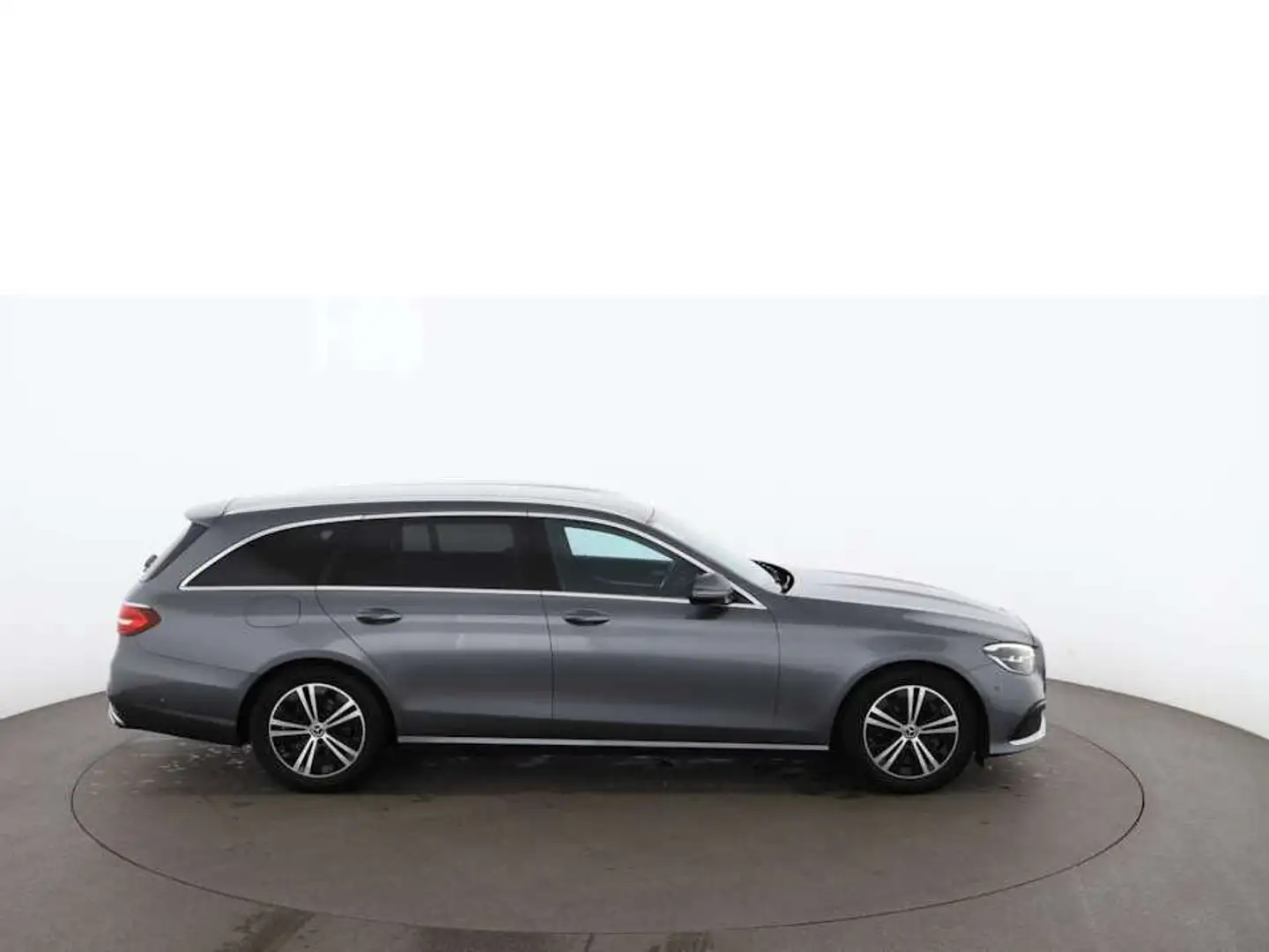 Mercedes-Benz E 220 d T Avantgarde Aut LED NAVI LEDER R-CAM Gris - 2