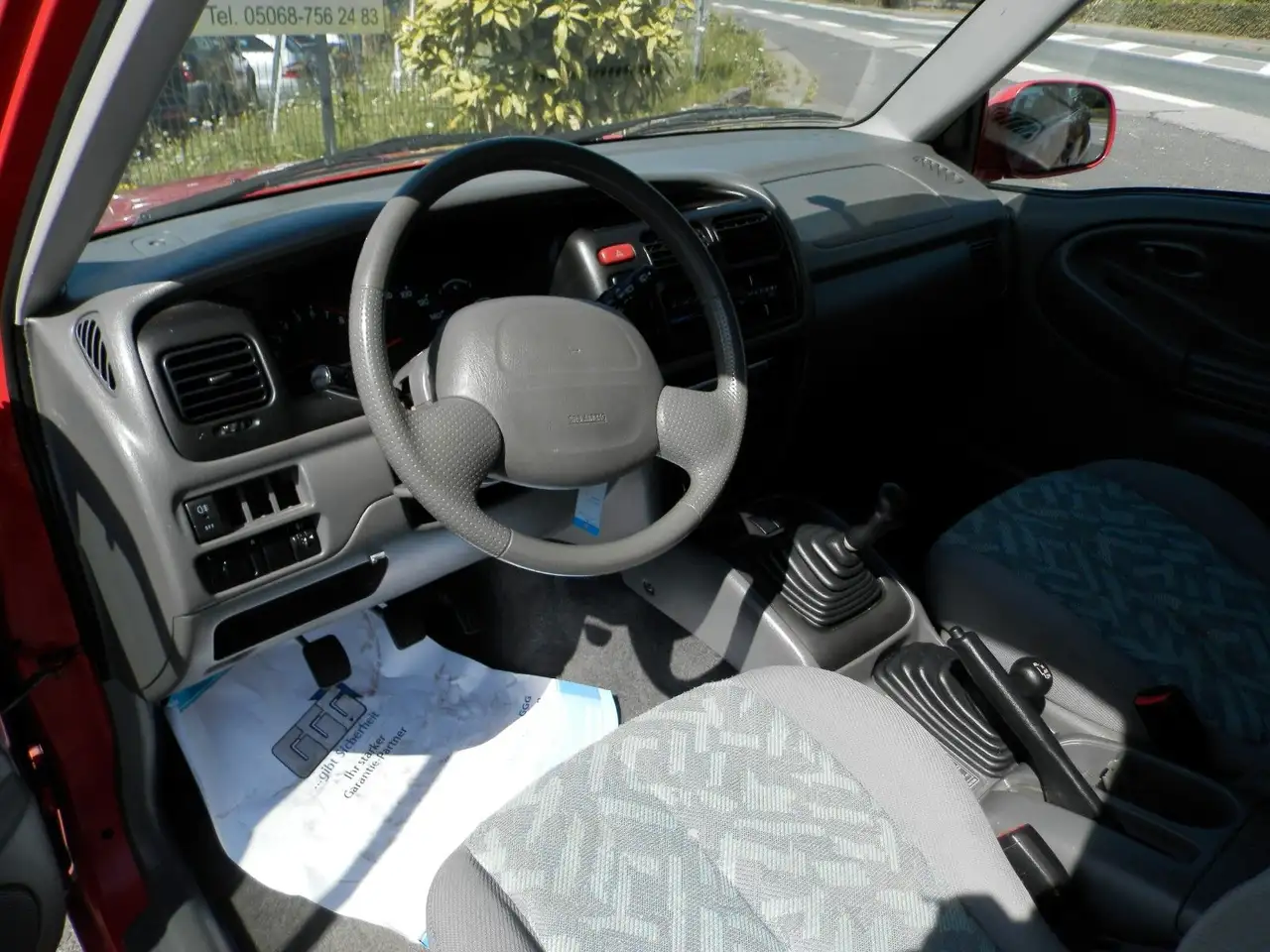 Suzuki Grand Vitara 3-trg. 1.6 Comfort"4WD-L"TÜV-7/27, foto 5
