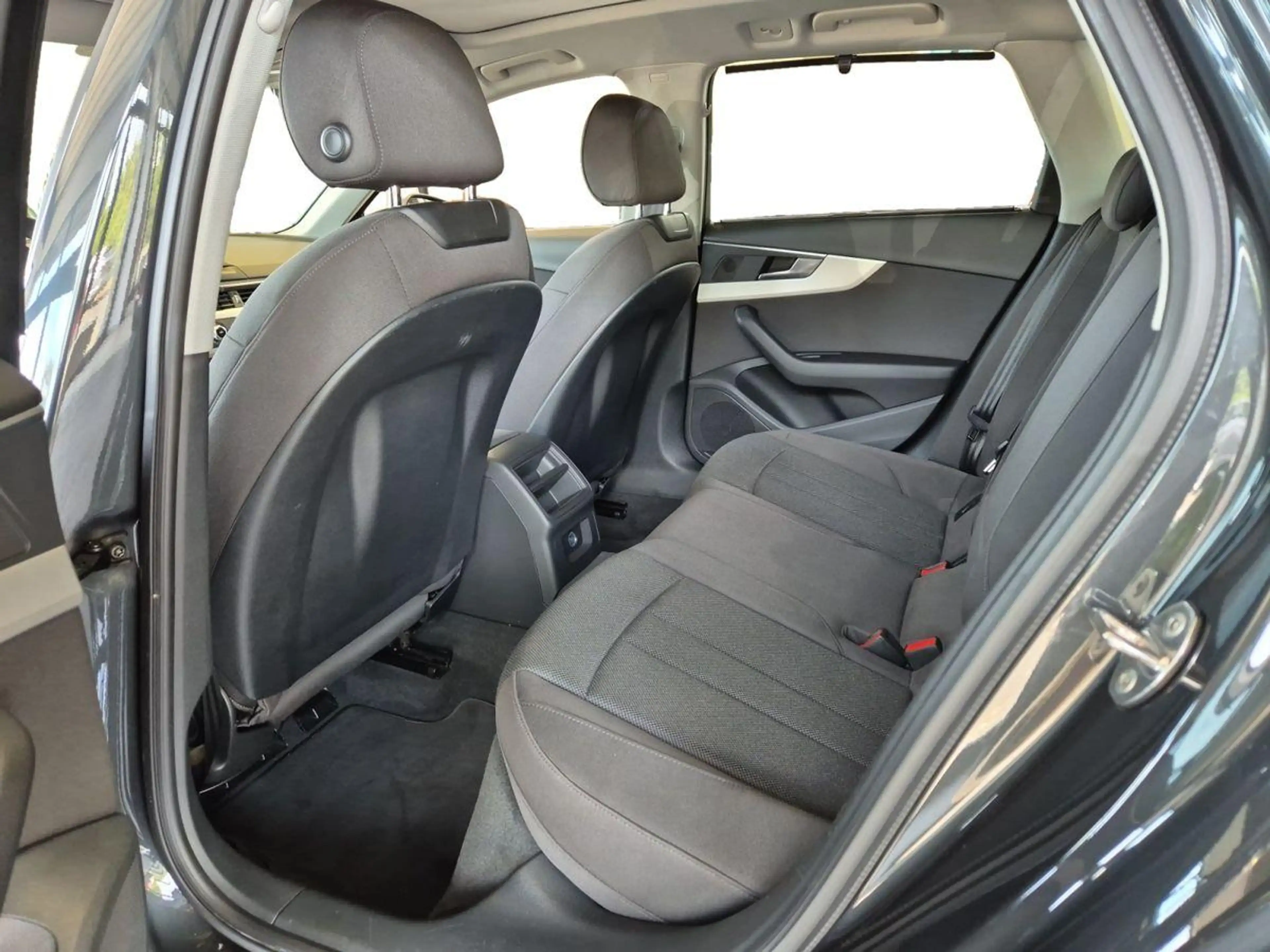 Audi A4 allroad 45 TFSI **PANO*AHK*ACC*VIRTUAL*MMI — photo 14