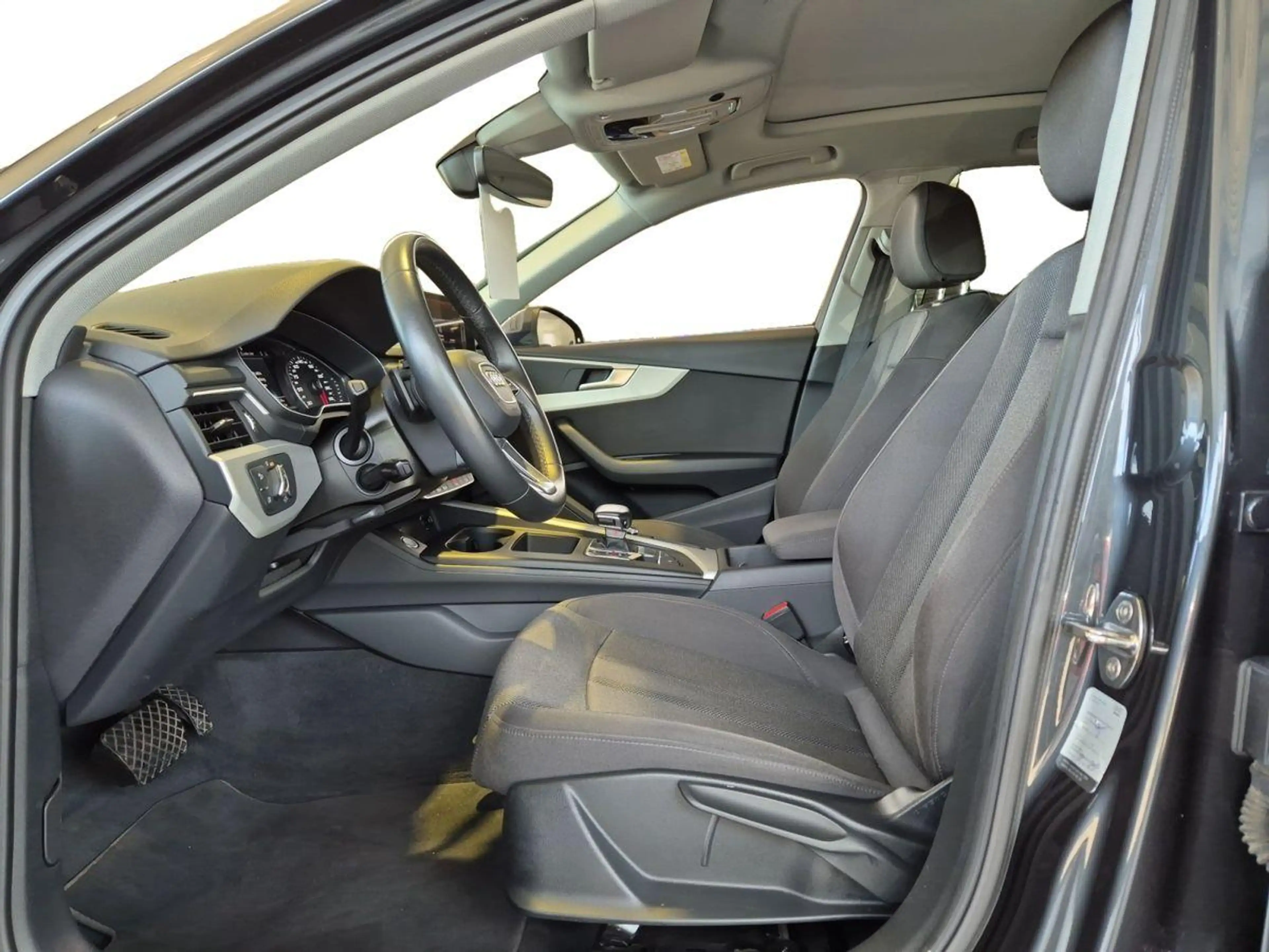 Audi A4 allroad 45 TFSI **PANO*AHK*ACC*VIRTUAL*MMI — photo 6