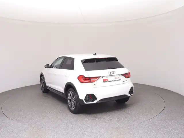 Audi A1 view 5