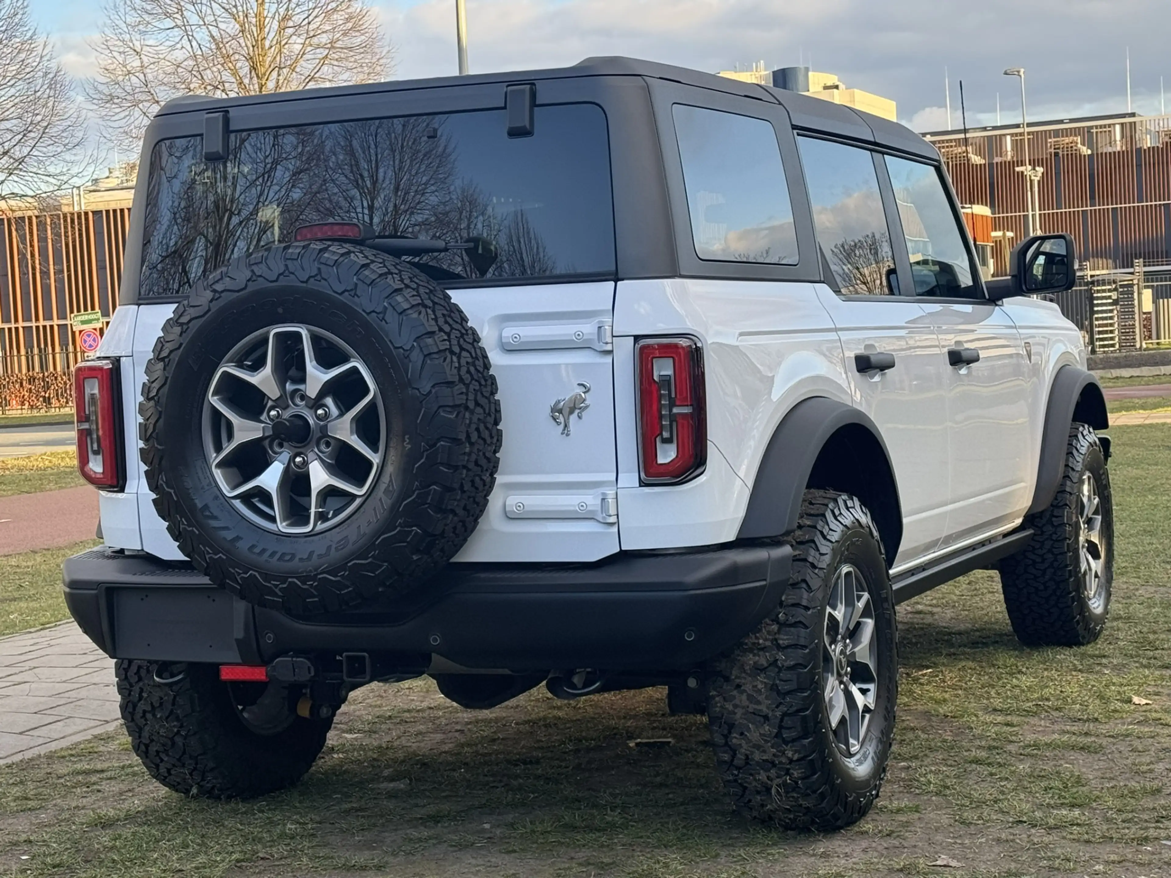 Ford Bronco AWD 2.7L V6 BADLANDS — photo 11