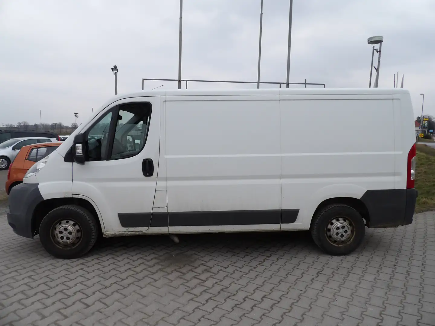 Peugeot Boxer HDi (330) Radio Anhängerkupplung HU AU Neu Weiß - 2
