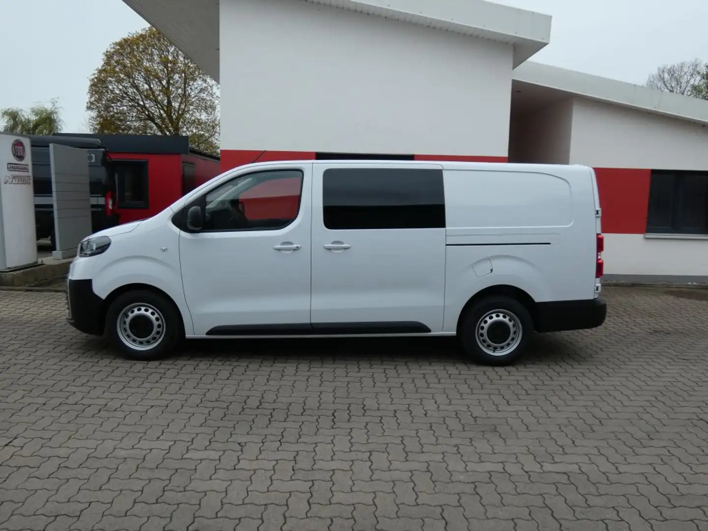 Toyota Proace 2,0-l-D-4D L2 Select Blanc - 2