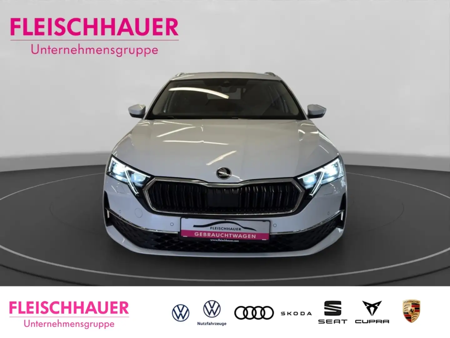 Skoda Octavia Combi 1.5 eTSI Selection Navi+LED+Kamera+App-conne Weiß - 2