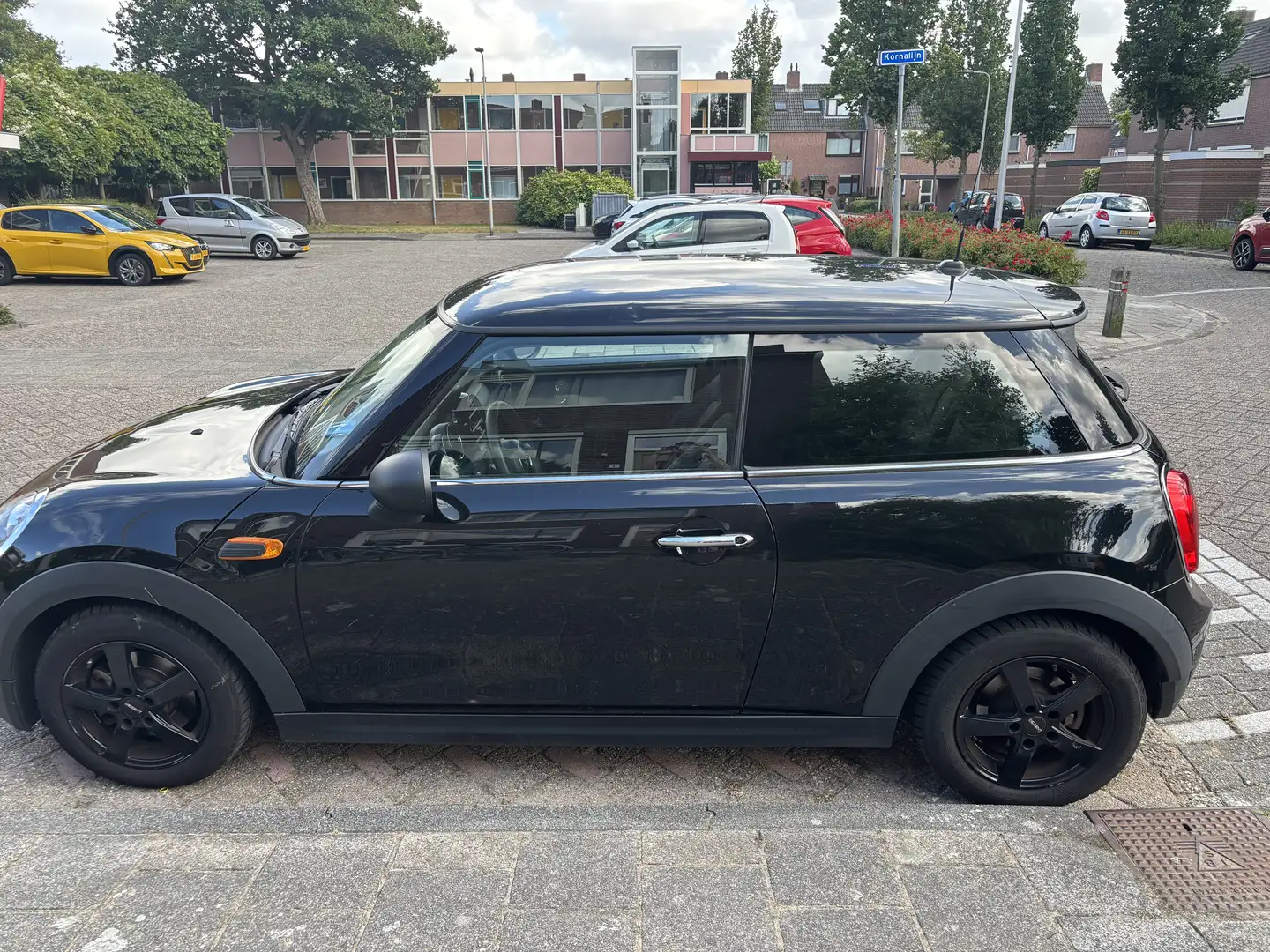 MINI One 1.2 Salt Bns. Zwart - 2